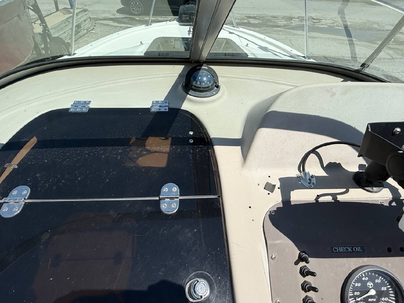 A photo of this 2002 Bayliner Trophy pro 2002