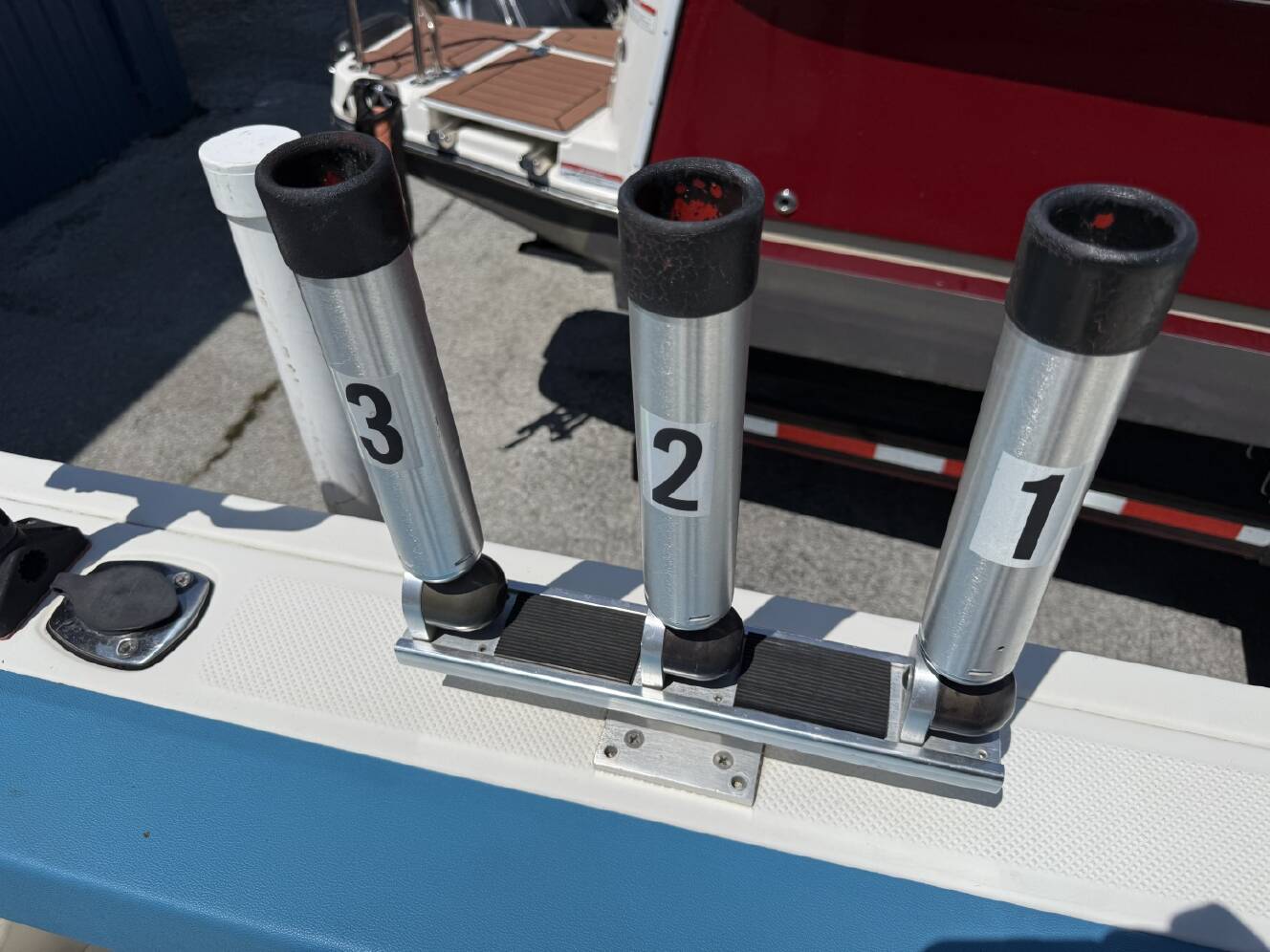 A photo of this 2002 Bayliner Trophy pro 2002