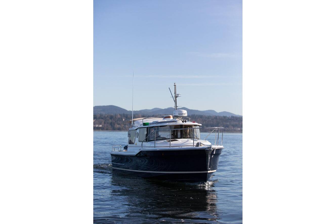 A photo of this 2027 Ranger Tugs R-23