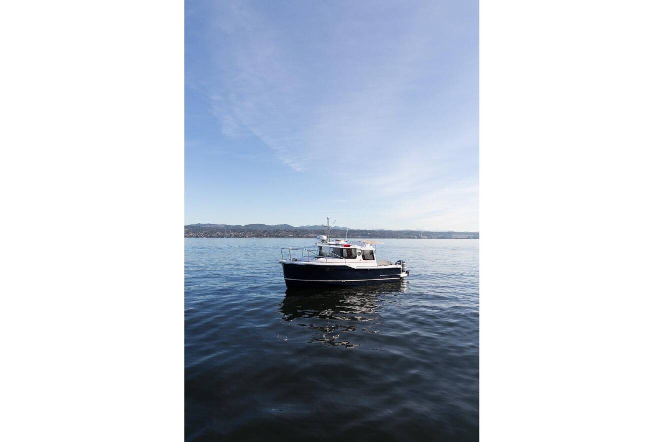 A photo of this 2027 Ranger Tugs R-23