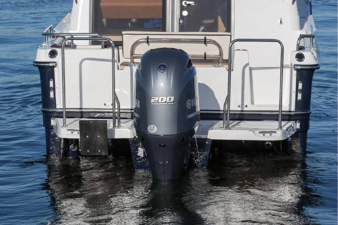 A photo of this 2027 Ranger Tugs R-23