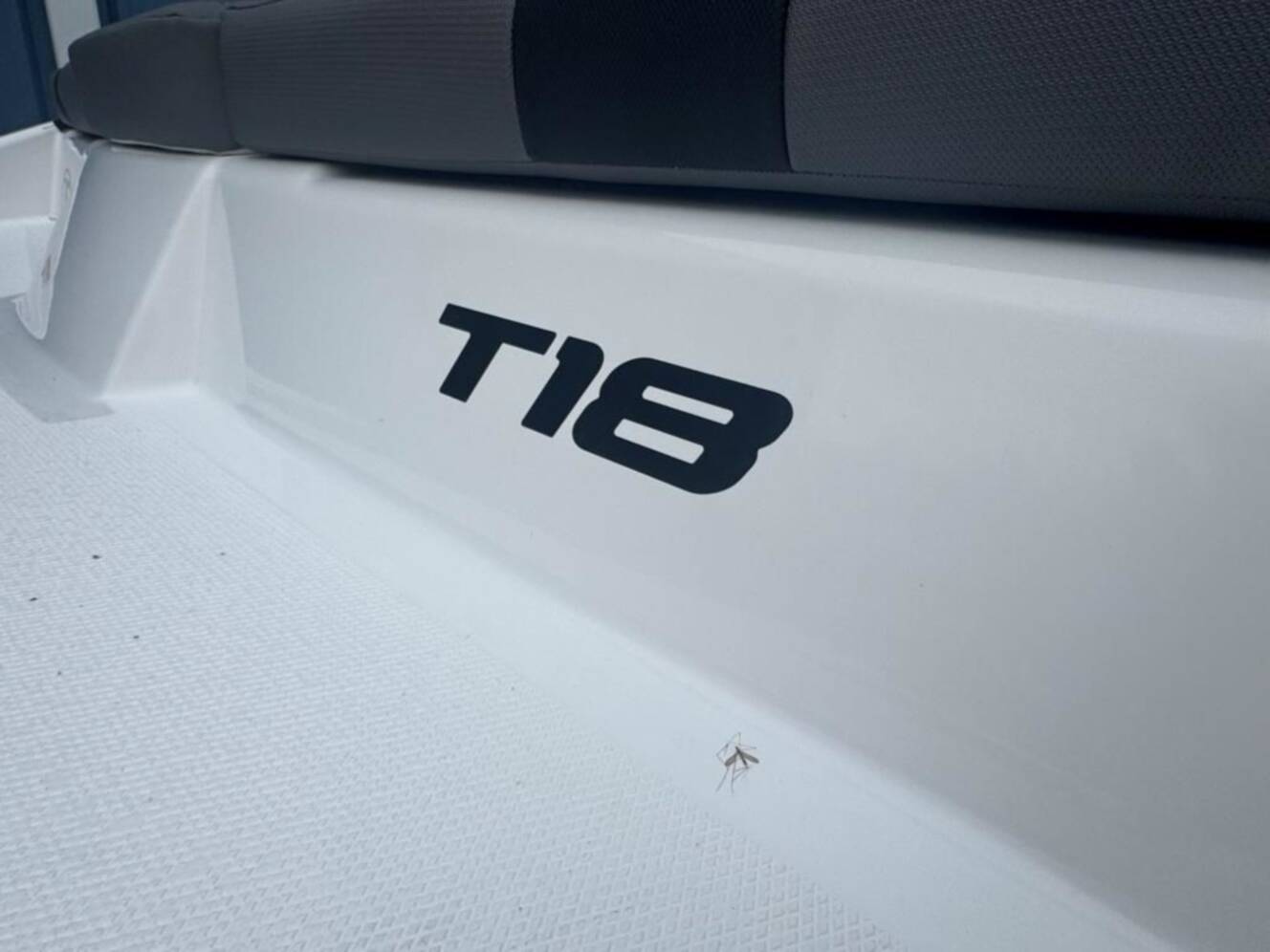 A photo of this 2027 Tahoe Boats T18