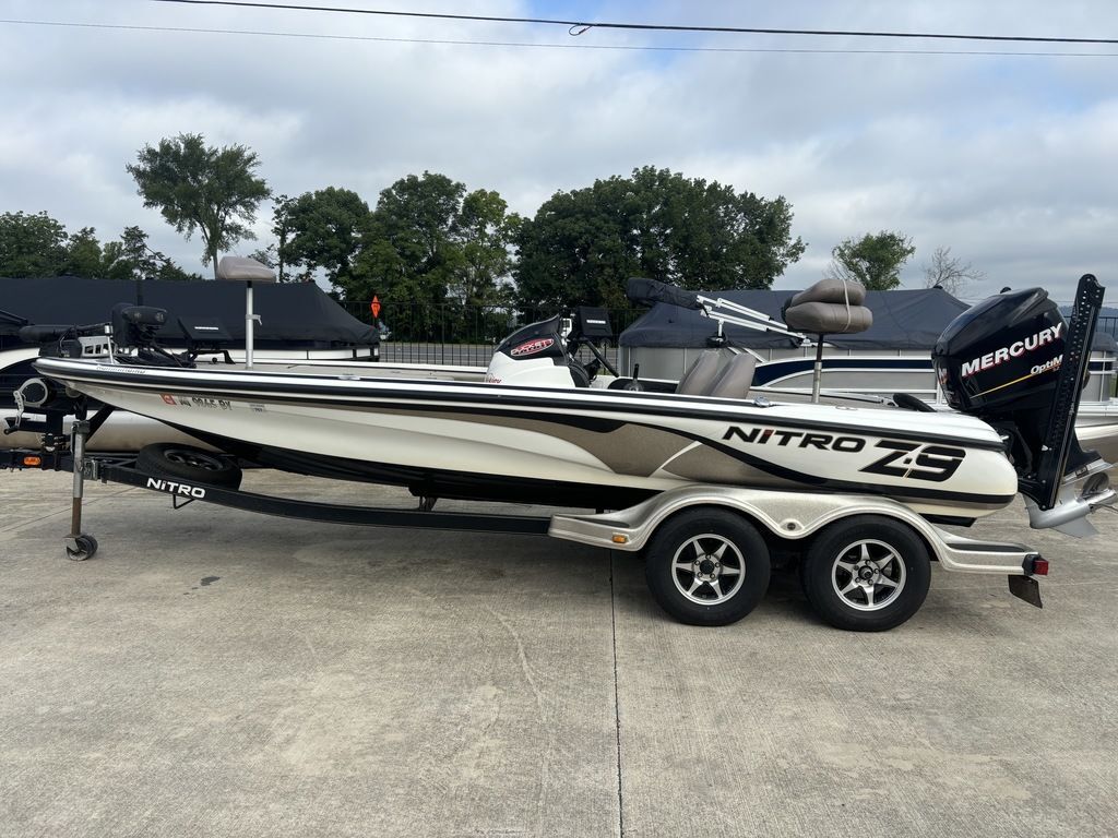 2014 Nitro Z Series Z-9 in guntersville AL