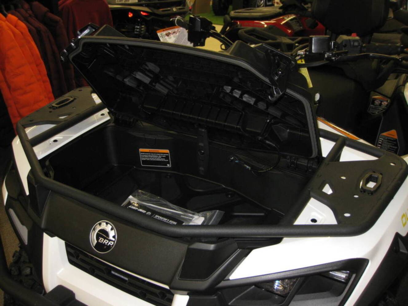A photo of this 2026 Can-Am Outlander Electric MAX