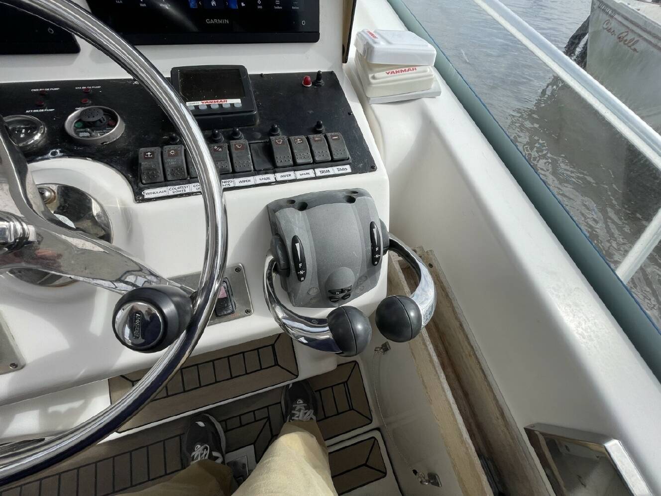 A photo of this 2007 Luhrs 31 Open