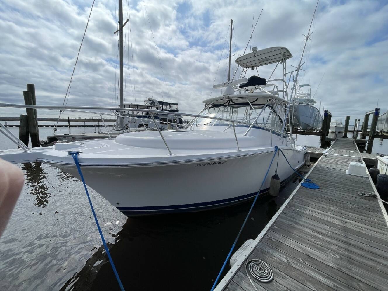A photo of this 2007 Luhrs 31 Open