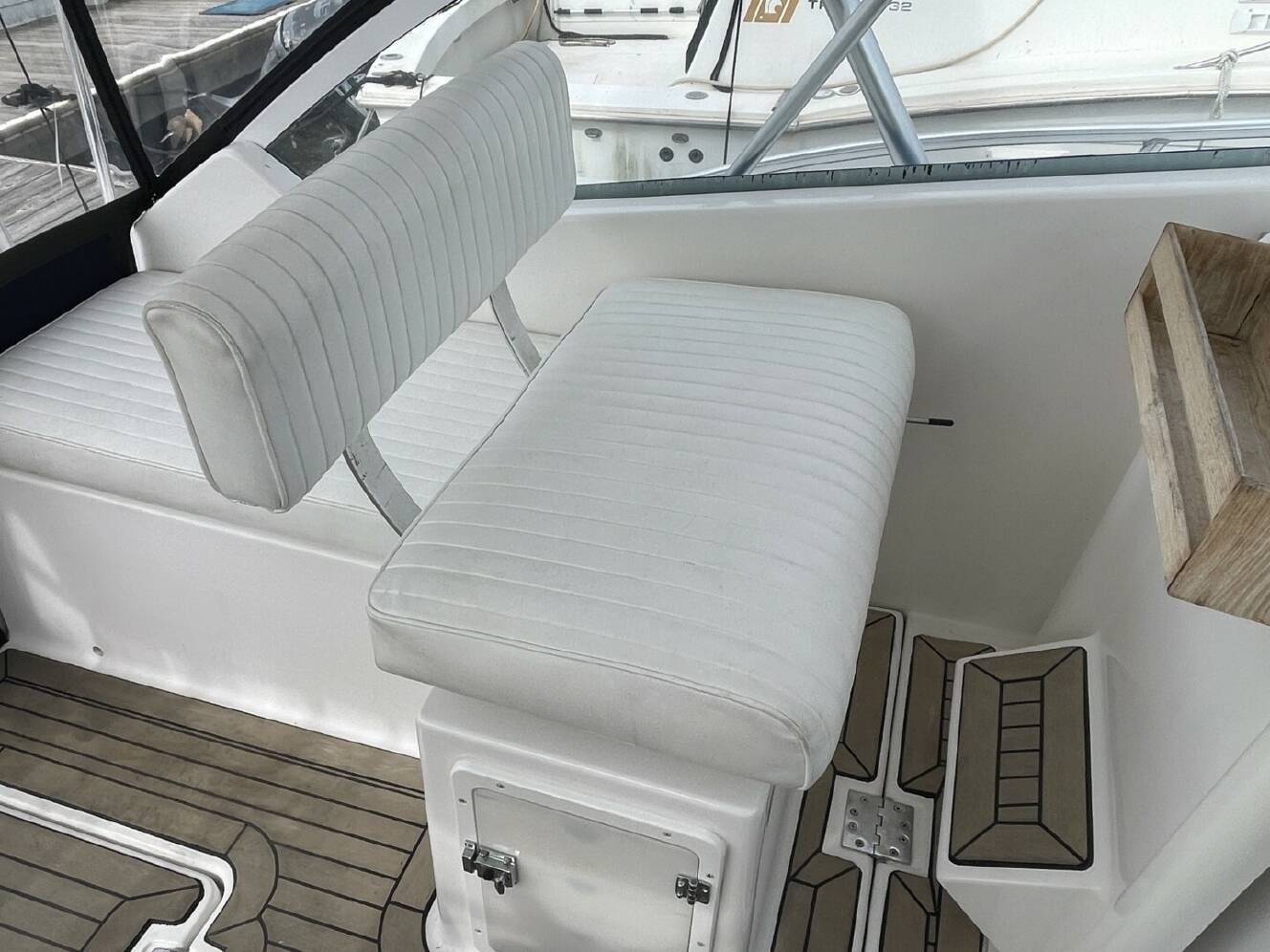 A photo of this 2007 Luhrs 31 Open