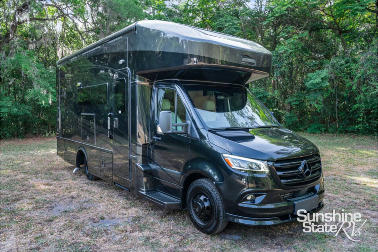 A photo of this 2026 Newmar Freedom Aire 2515 Std