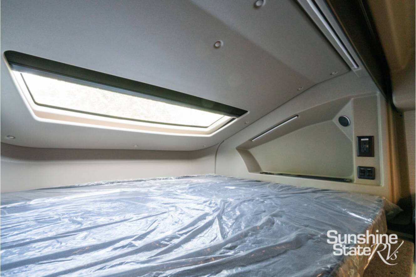 A photo of this 2026 Newmar Freedom Aire 2515 Std