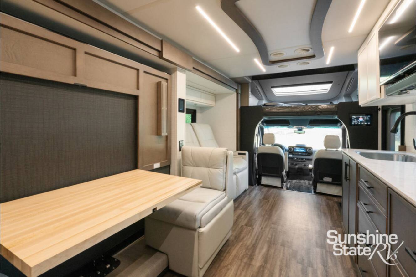 A photo of this 2026 Newmar Freedom Aire 2515 Std