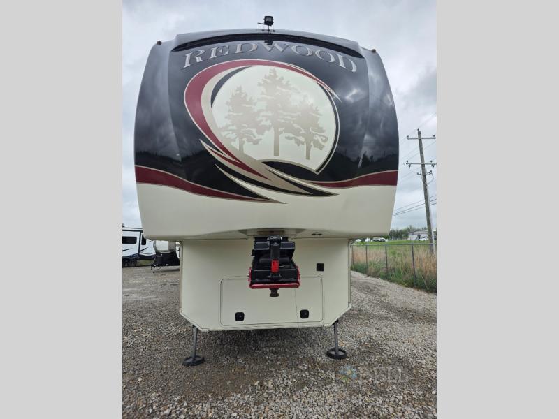 2017 Redwood 3901MB in