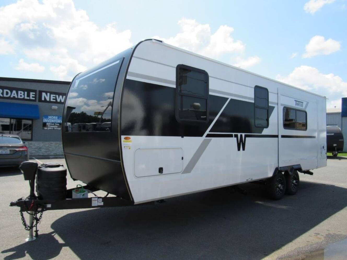 A photo of this 2026 Winnebago Thrive 24RKS