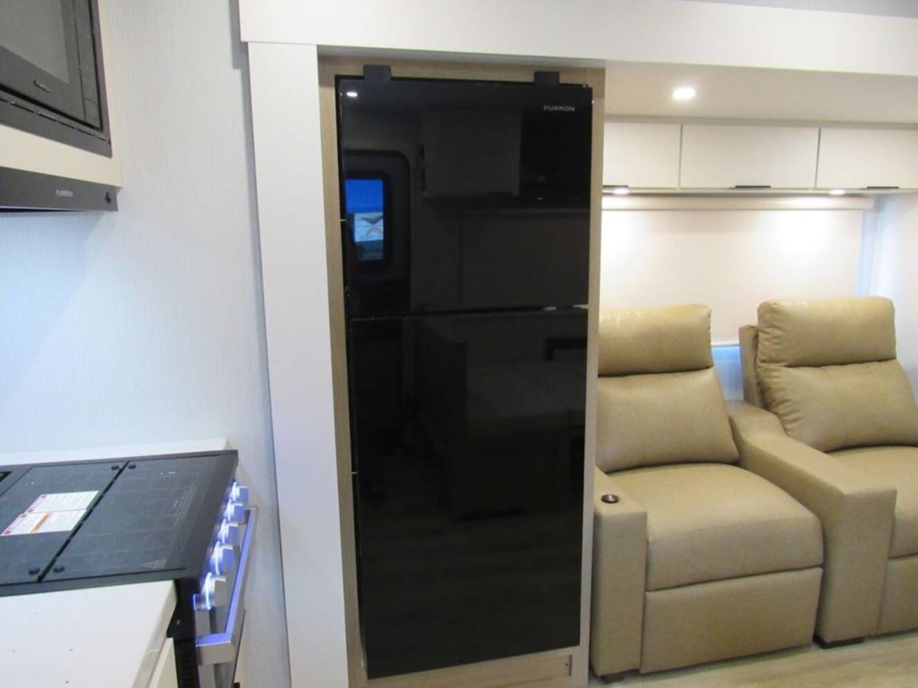 A photo of this 2026 Winnebago Thrive 24RKS