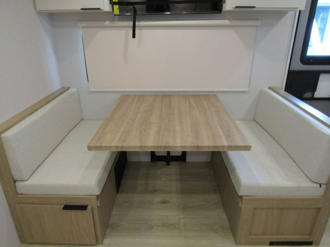 A photo of this 2026 Winnebago Thrive 24RKS
