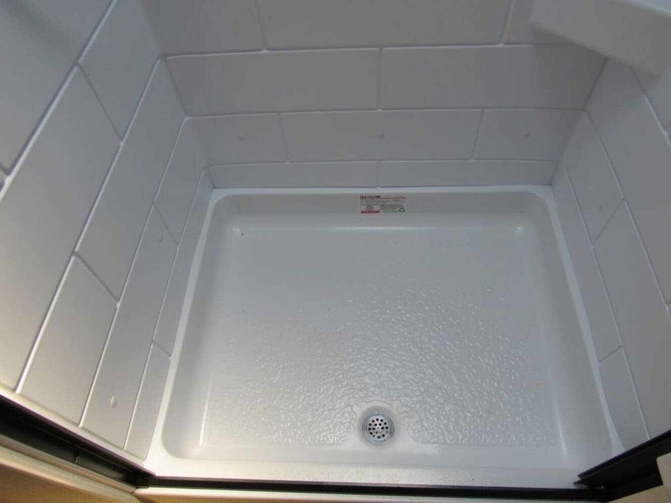 A photo of this 2026 Winnebago Thrive 24RKS