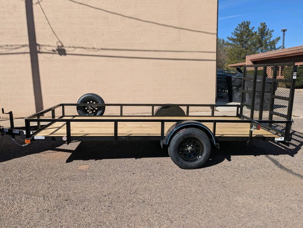 2026 Top Hat Trailers Derby Sr Angle 14x77" DSA in thatcher AZ