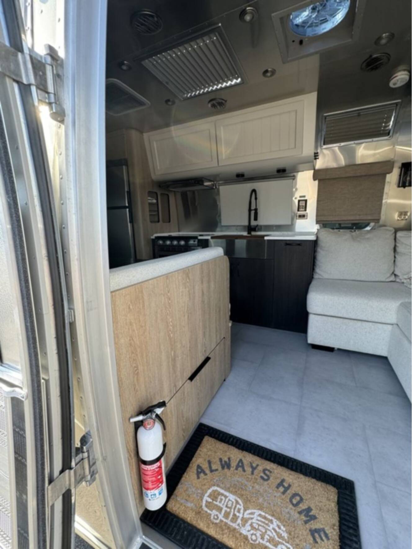 A photo of this 2024 Airstream Pottery Barn