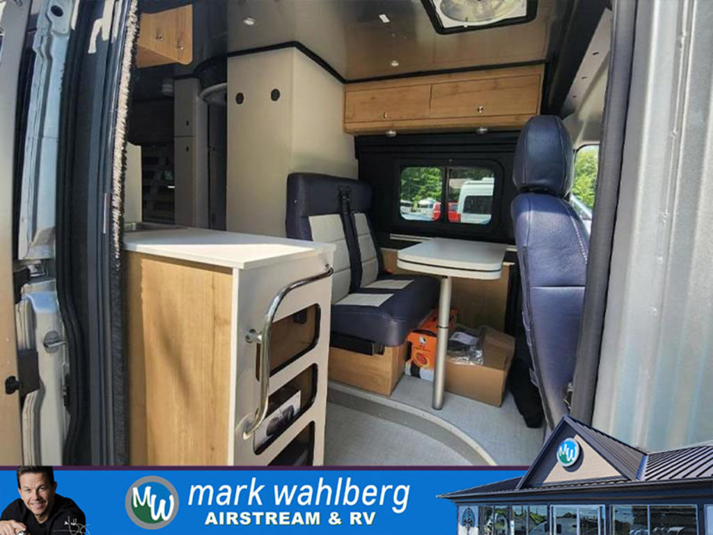 2024 Airstream Rangeline in lorain OH