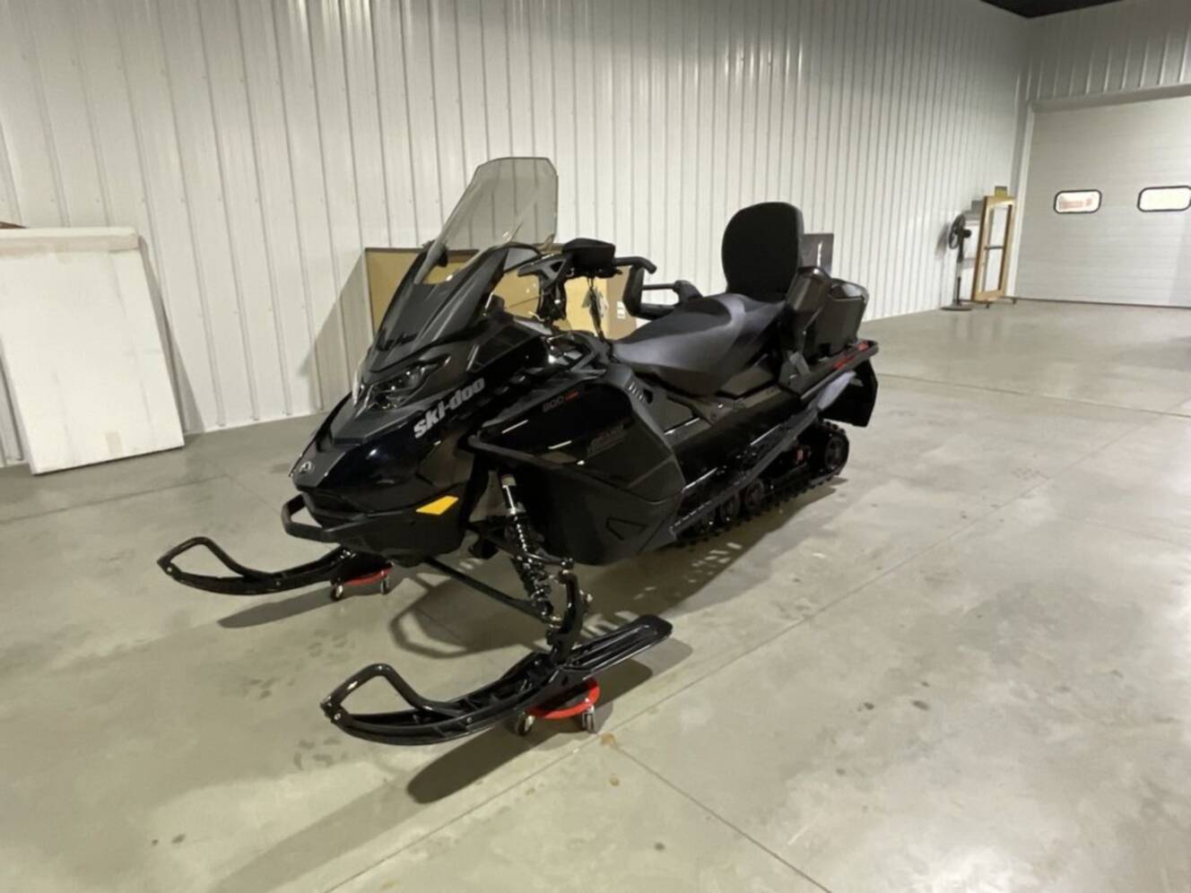 A photo of this 2026 Ski-Doo Grand Touring LE with Platinum Package 900 ACE