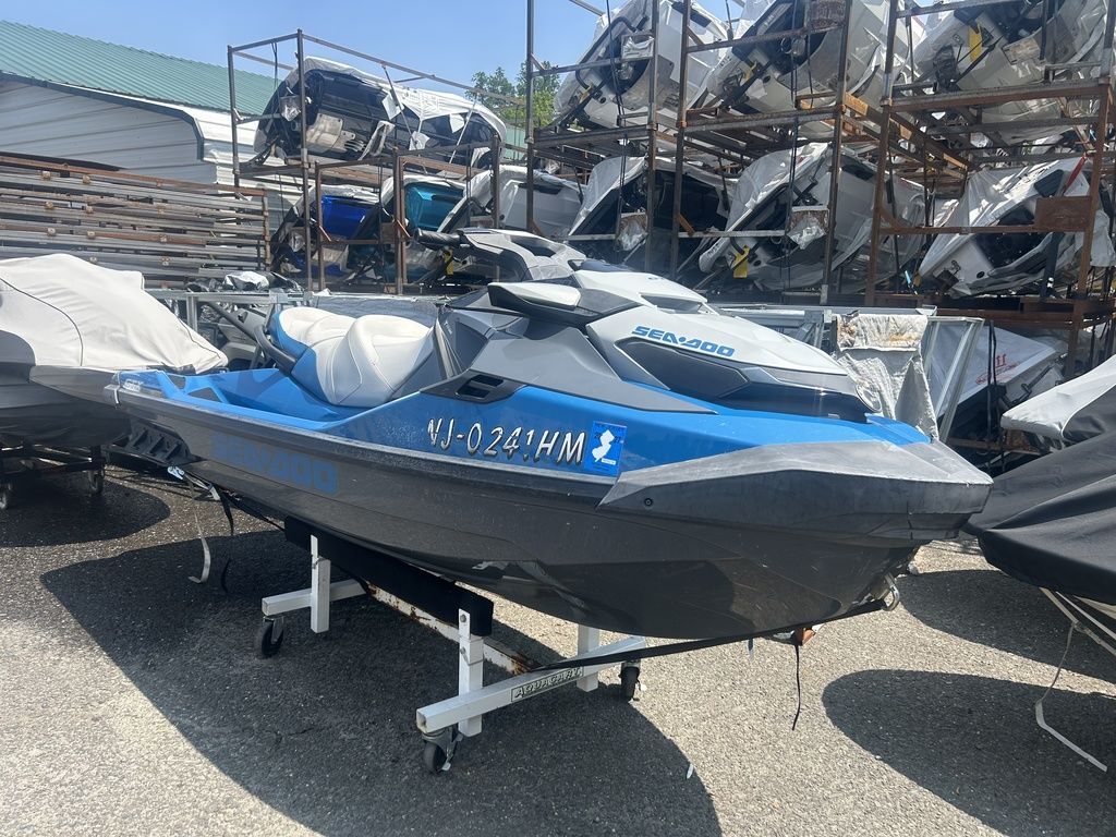 2019 Sea-Doo GTX 230 230 in Middletown, NJ