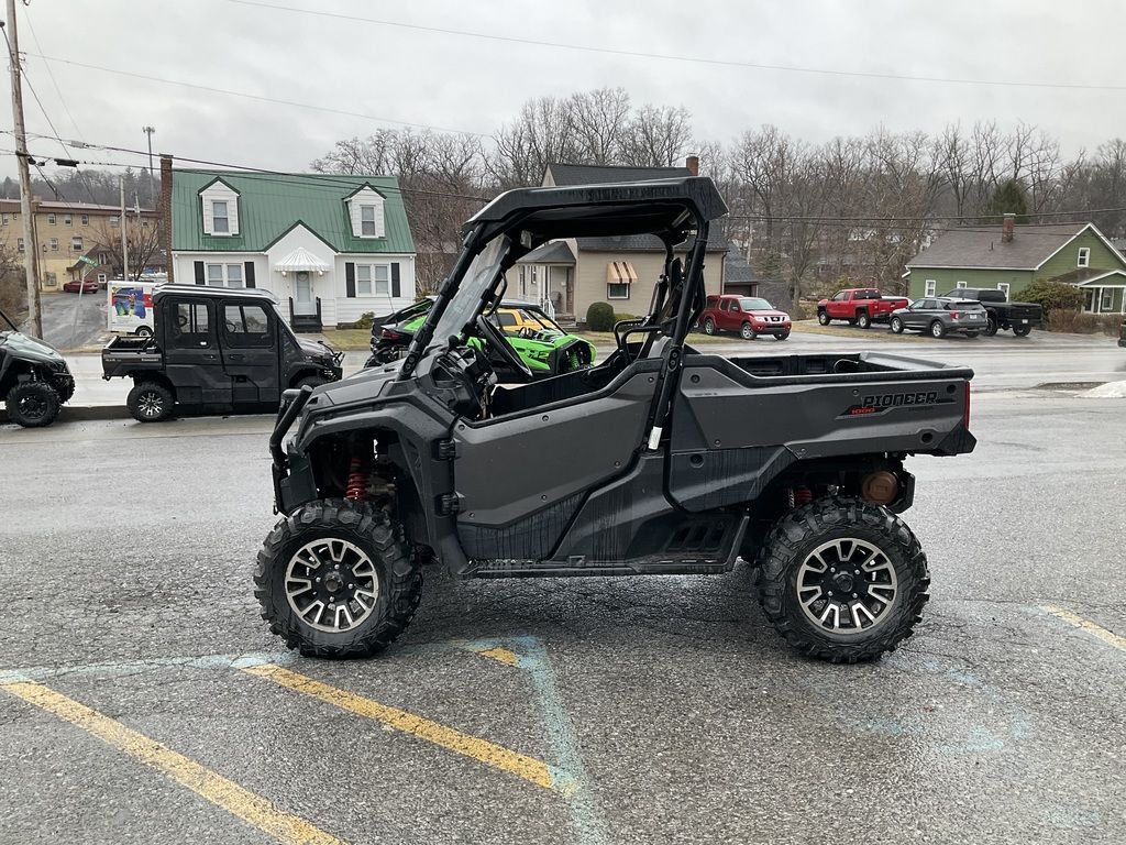 2017 Honda® SXS10M3D M 6 DP in johnstown PA