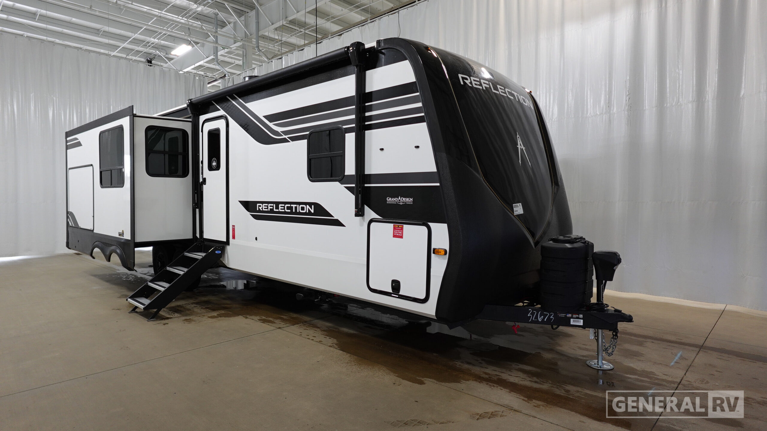 2026 Grand Design REFLECTION 317RSTS RV
