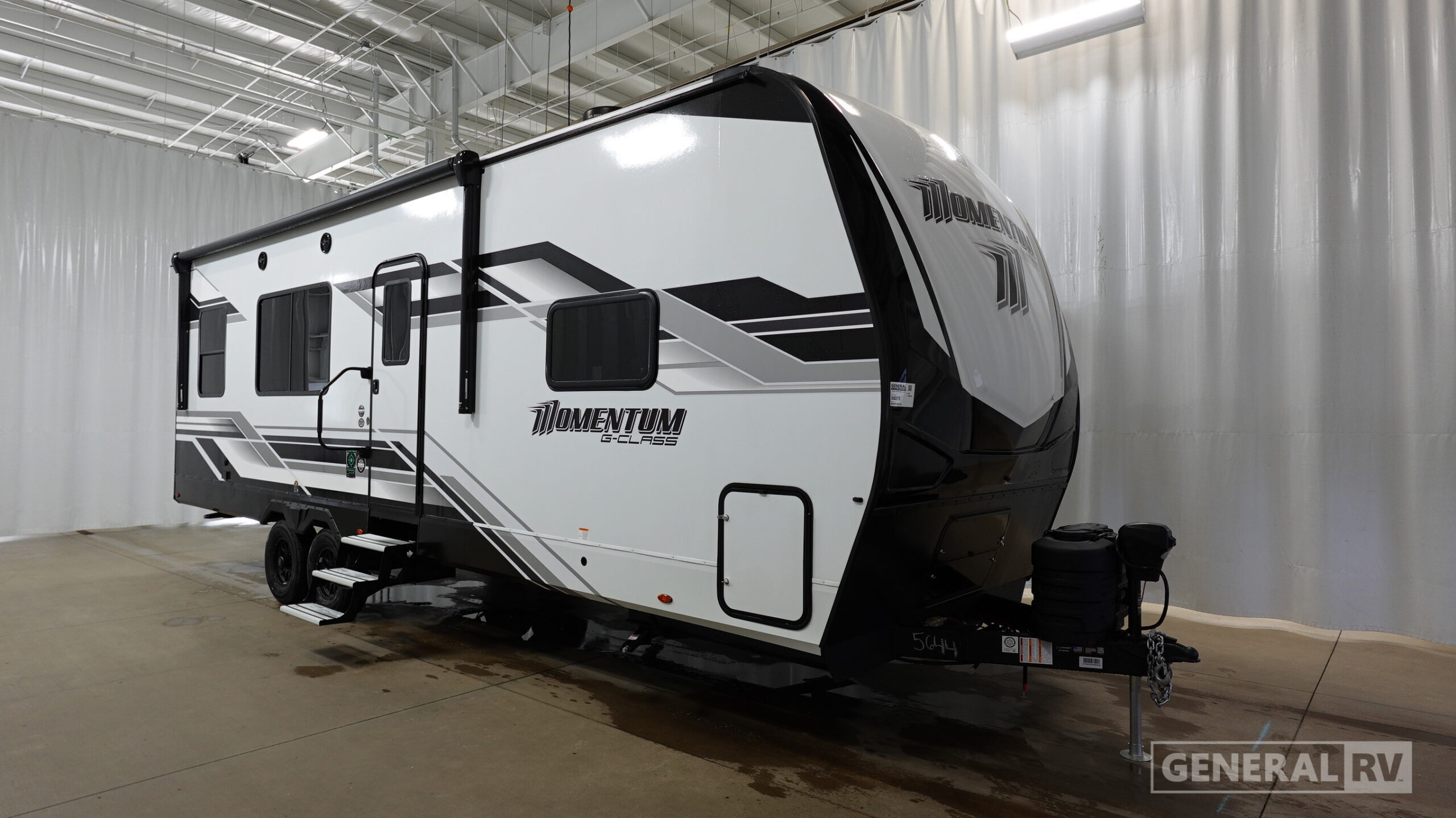 2026 Grand Design MOMENTUM 27G Travel Trailer Toy Hauler RV