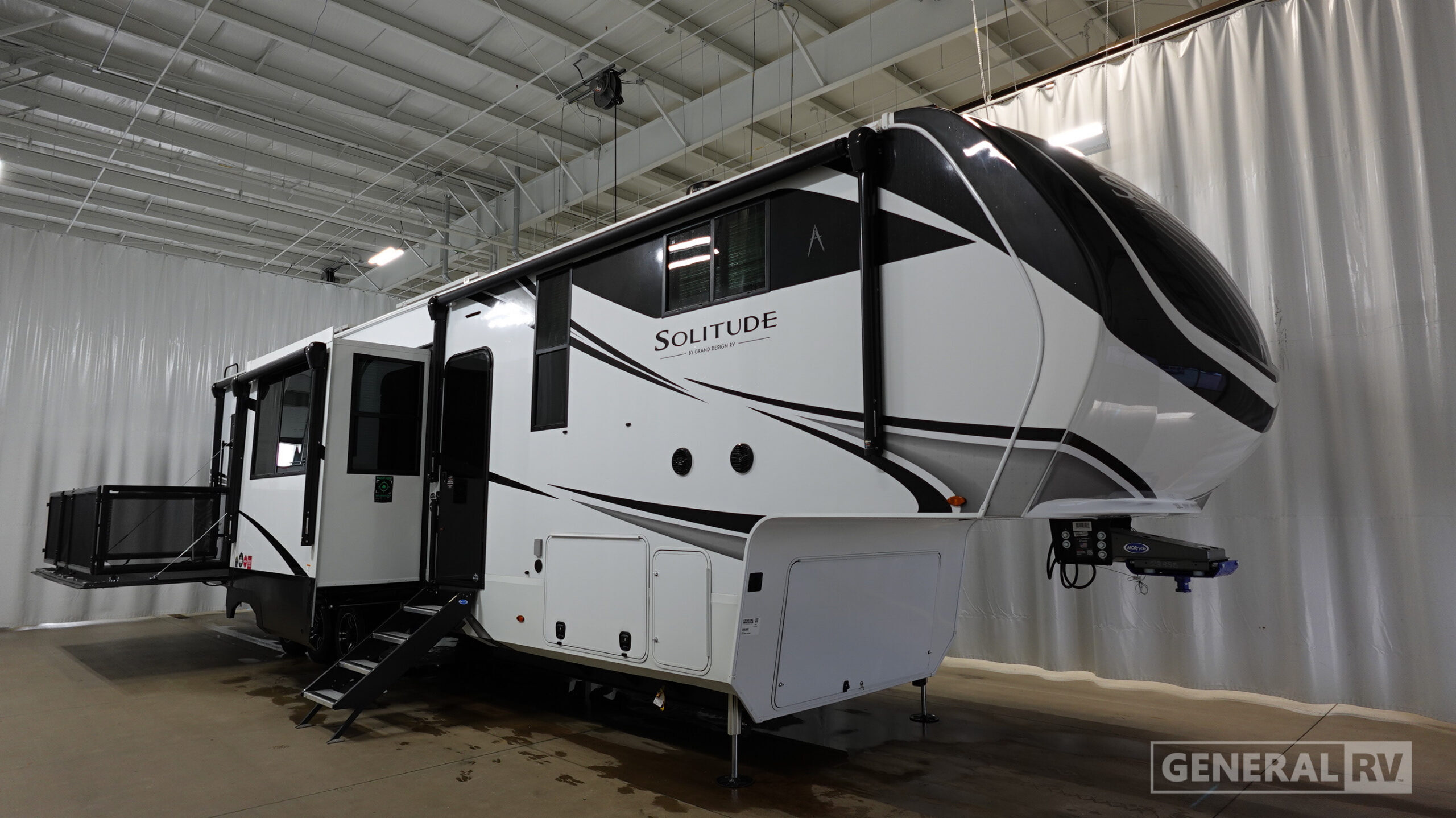 2026 Grand Design SOLITUDE 414LJMJ in wixom MI