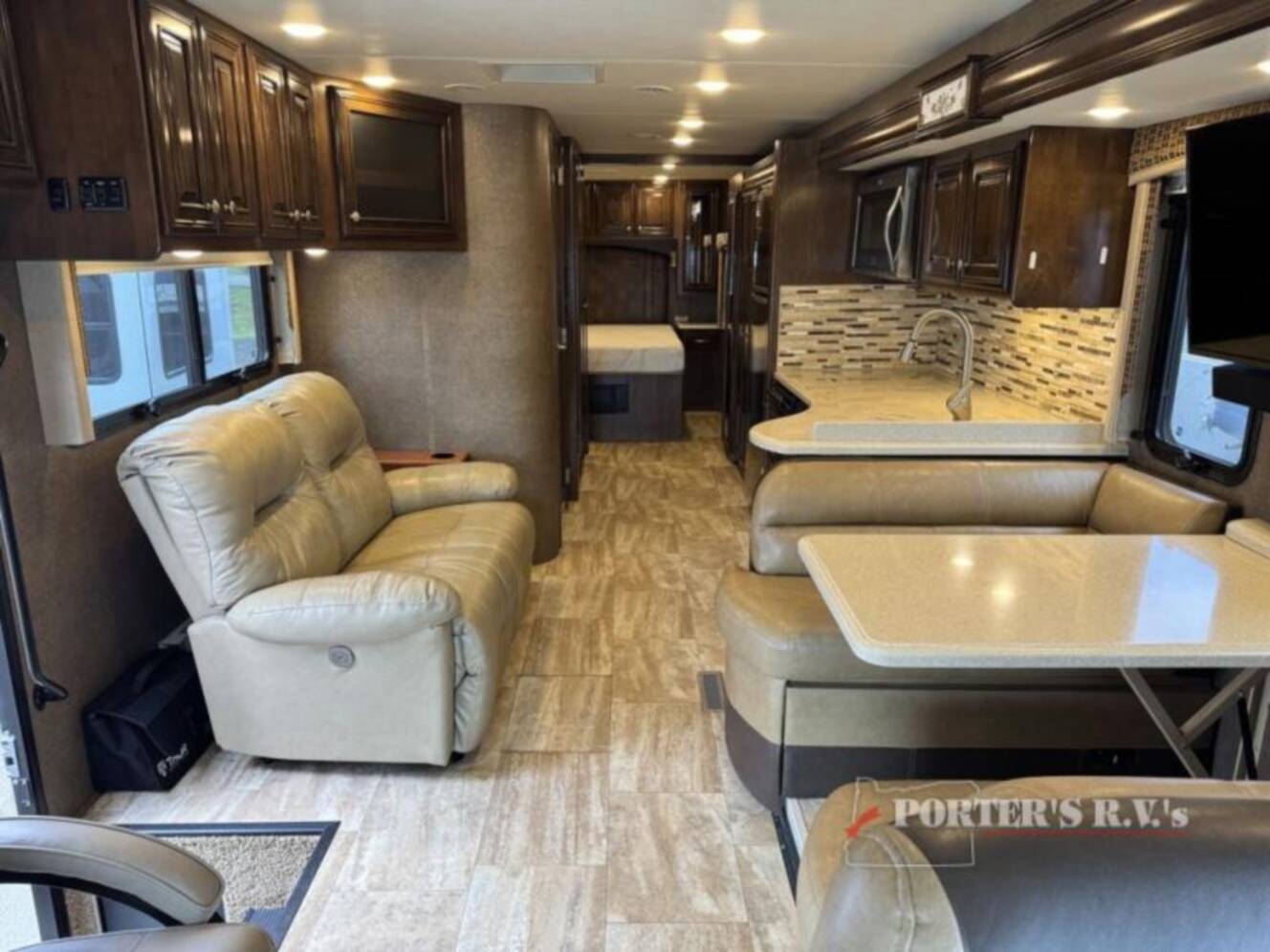 A photo of this 2017 Thor Motor Coach Palazzo 33.2