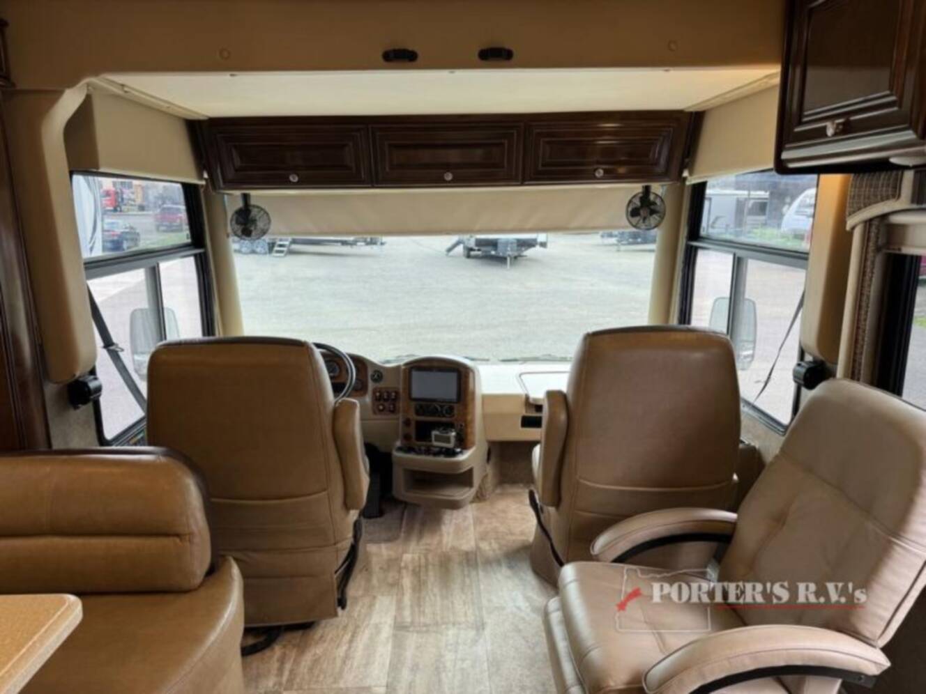A photo of this 2017 Thor Motor Coach Palazzo 33.2