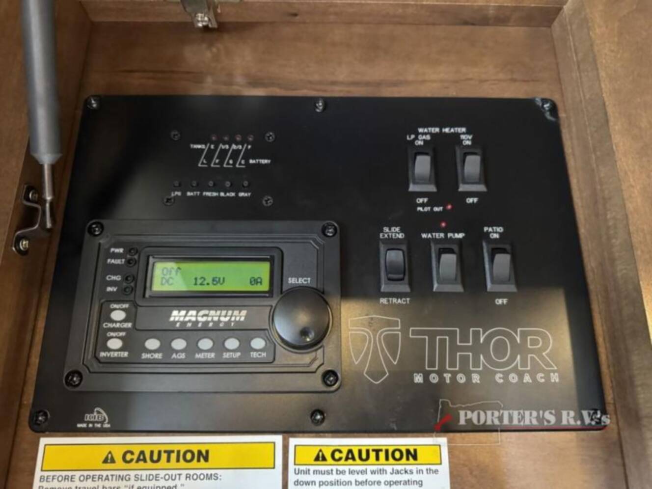 A photo of this 2017 Thor Motor Coach Palazzo 33.2