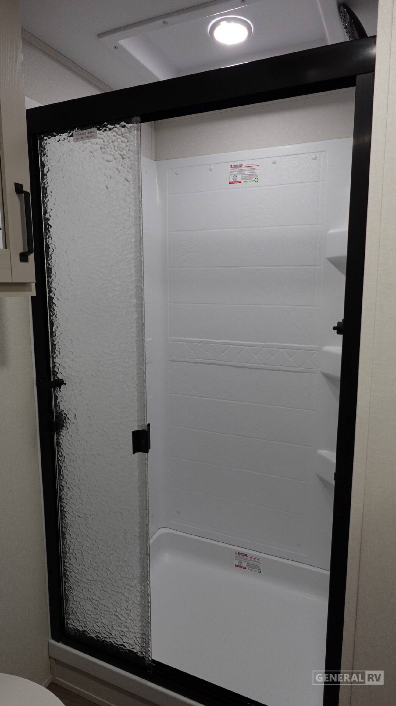 A photo of this 2027 Grand Design REFLECTION 150 SERIES 250ML