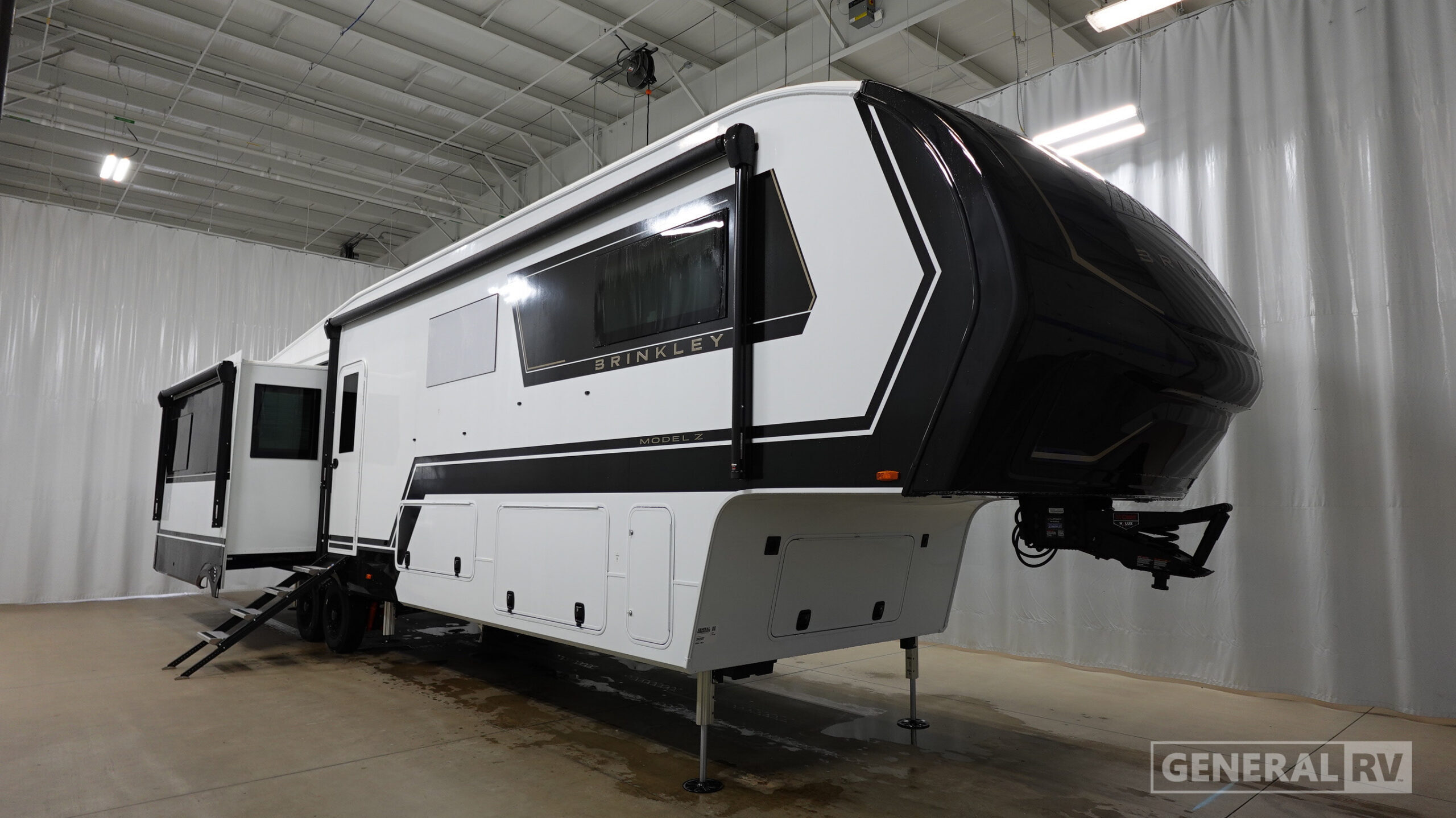 2026 Brinkley MODEL Z 3610 in brownstown MI