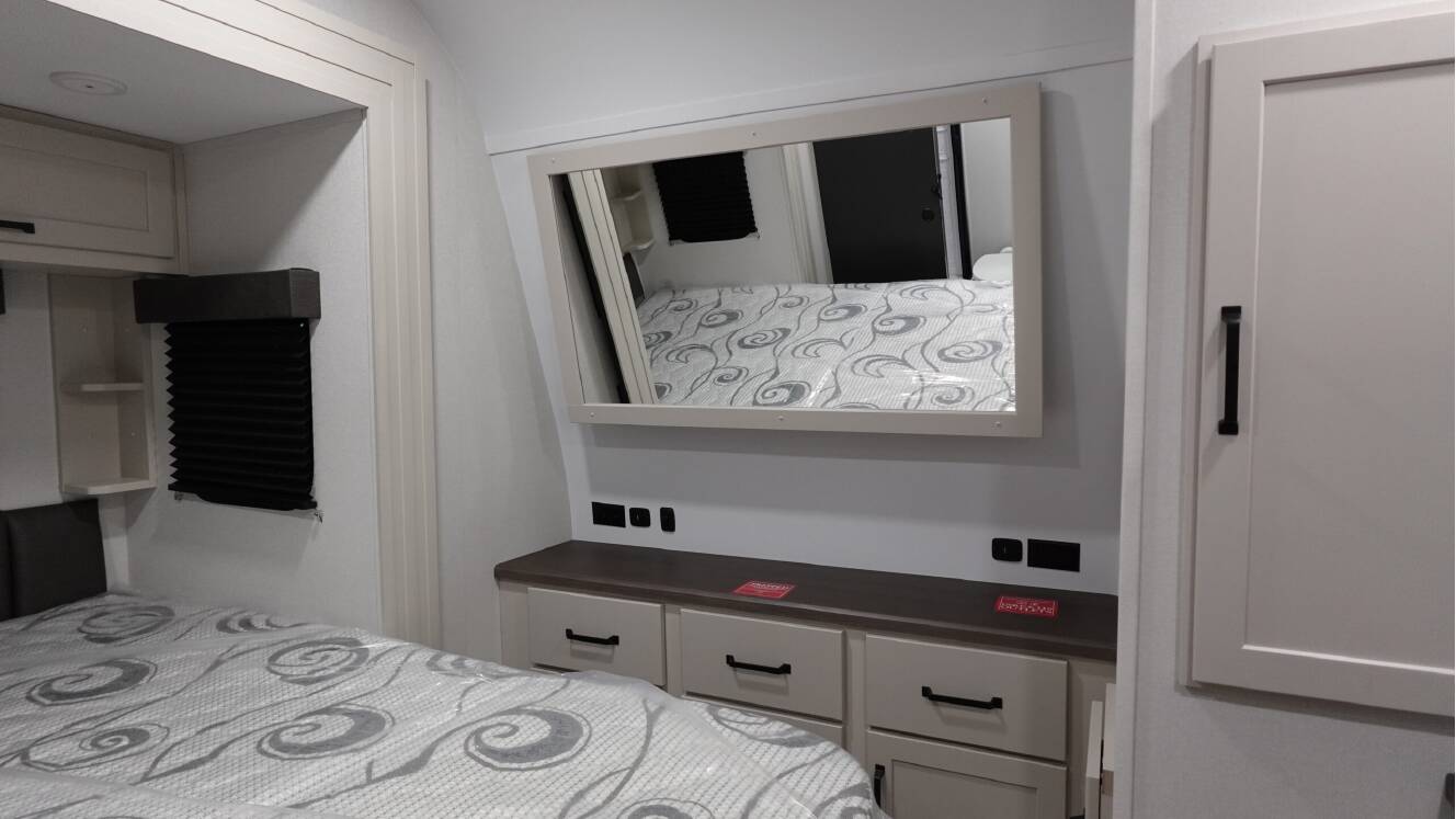 A photo of this 2026 Grand Design MOMENTUM 25G