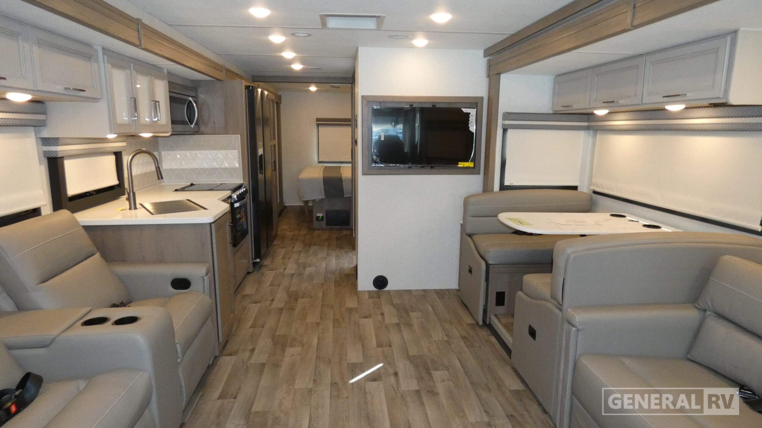 2026 Thor Motor Coach HURRICANE 35R in north canton OH