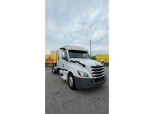 How to Sell a Class 8 Truck in a Difficult Market image