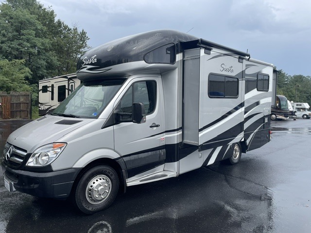 2012 Four Winds SIESTA 24SR in fredericksburg VA