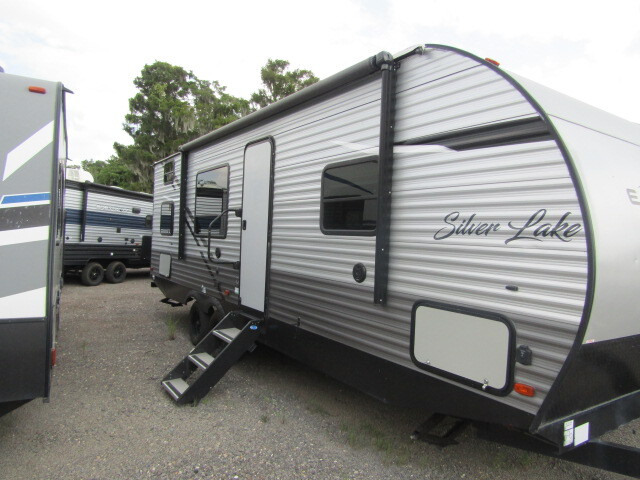 2021 Forest River Silver Lake 27KNS in boutte LA