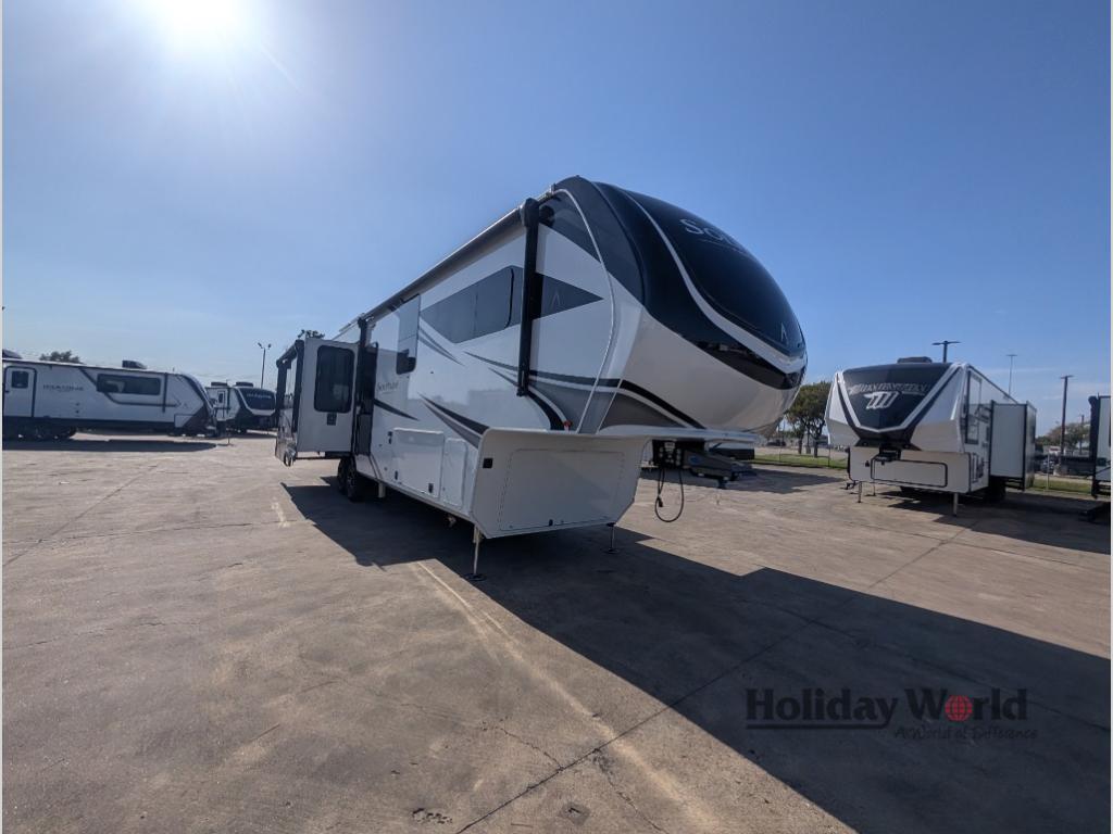 2027 Grand Design Solitude 370DV in league city TX