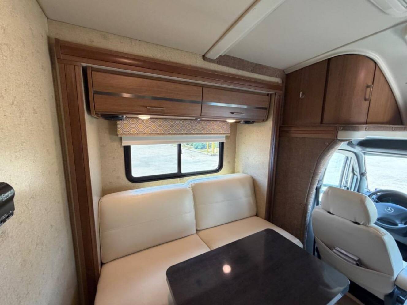 A photo of this 2015 Itasca Navion 24V