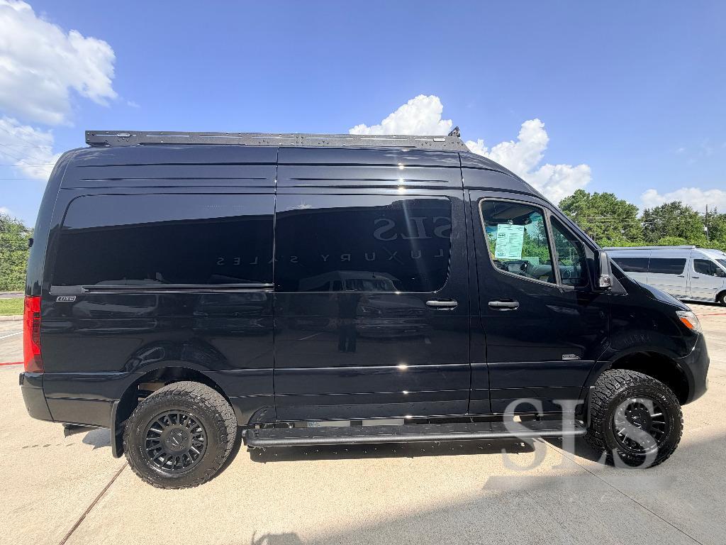 2027 Midwest Automotive Designs Luxe Cruiser D4 AWD in houston TX