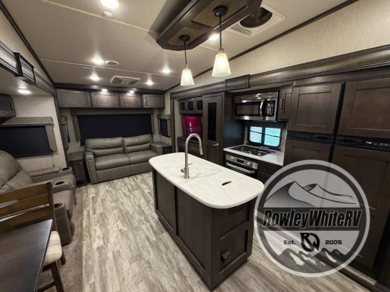 A photo of this 2021 Grand Design Reflection 303RLS