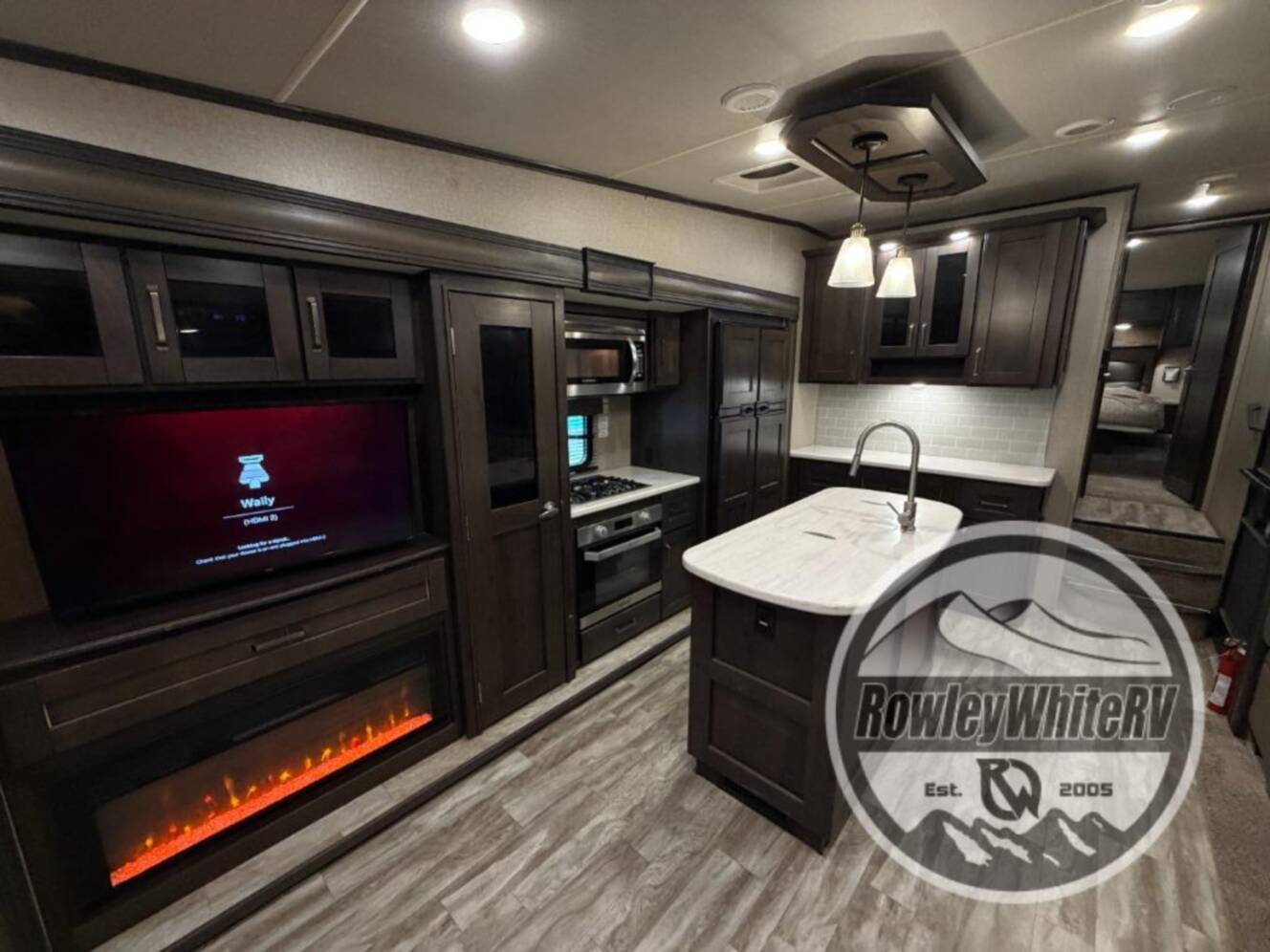 A photo of this 2021 Grand Design Reflection 303RLS