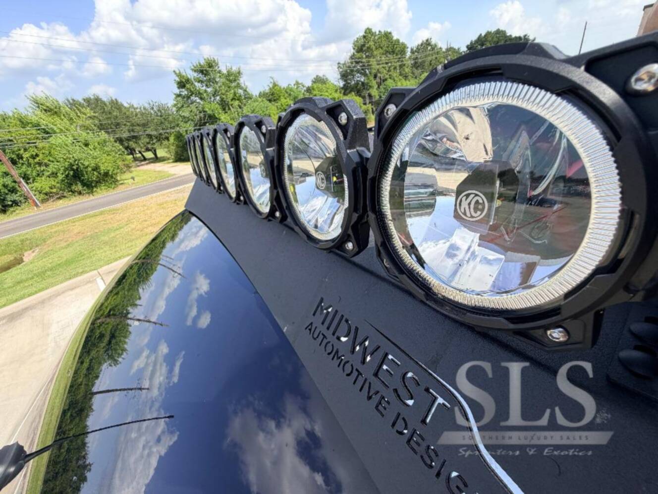 A photo of this 2027 Midwest Automotive Designs Luxe Cruiser D4 AWD