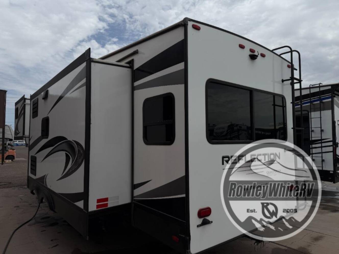 A photo of this 2021 Grand Design Reflection 303RLS