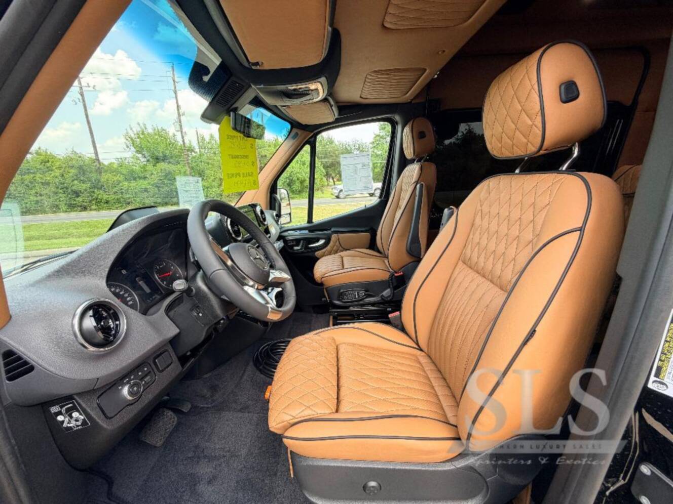 A photo of this 2027 Midwest Automotive Designs Luxe Cruiser D4 AWD