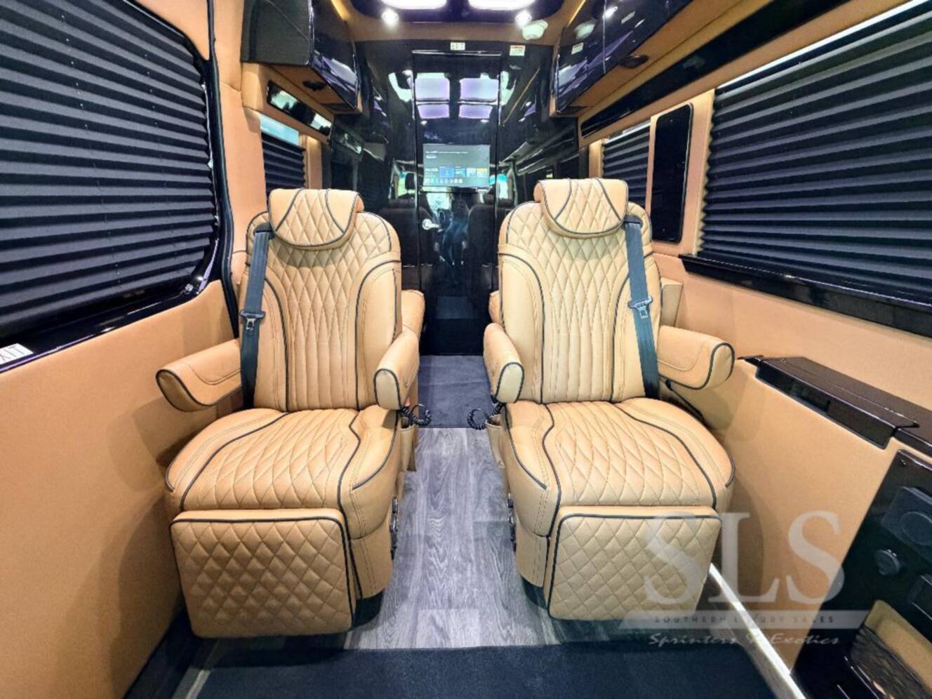 A photo of this 2027 Midwest Automotive Designs Luxe Cruiser D4 AWD