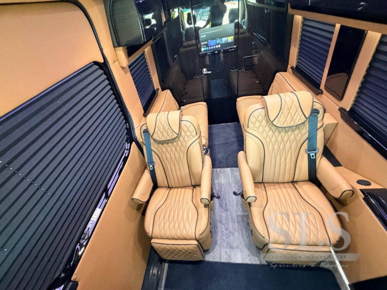 A photo of this 2027 Midwest Automotive Designs Luxe Cruiser D4 AWD