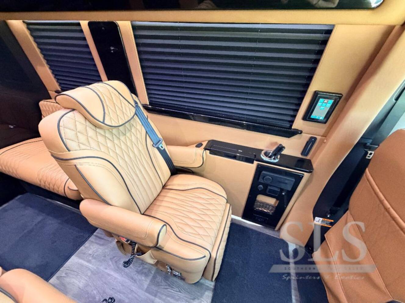 A photo of this 2027 Midwest Automotive Designs Luxe Cruiser D4 AWD