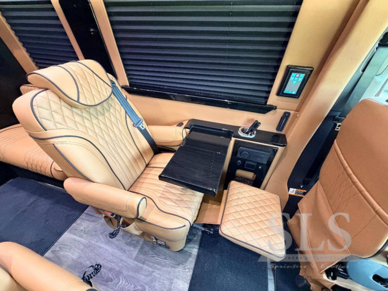 A photo of this 2027 Midwest Automotive Designs Luxe Cruiser D4 AWD